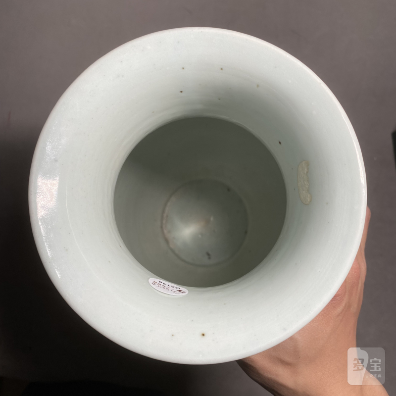 清乾隆 青花釉里红缠枝莲托暗八仙纹灯笼尊 - 图8